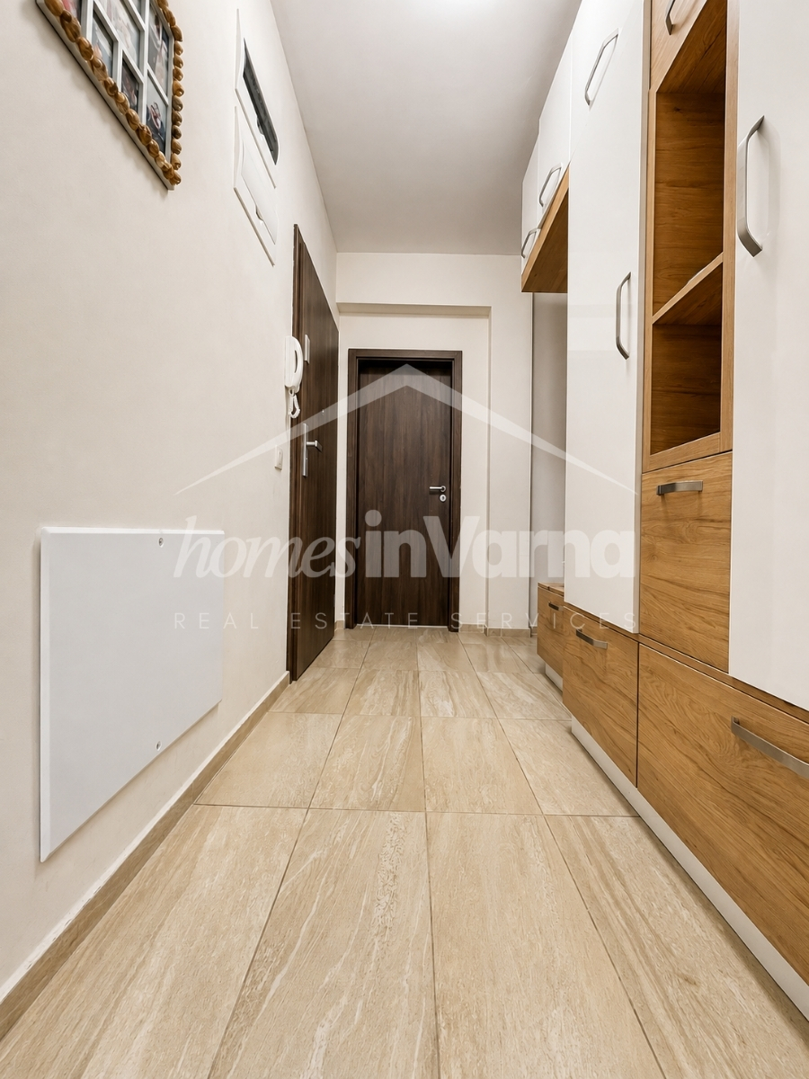Тристаен апартамент, Варна, Акт 16, обзаведен