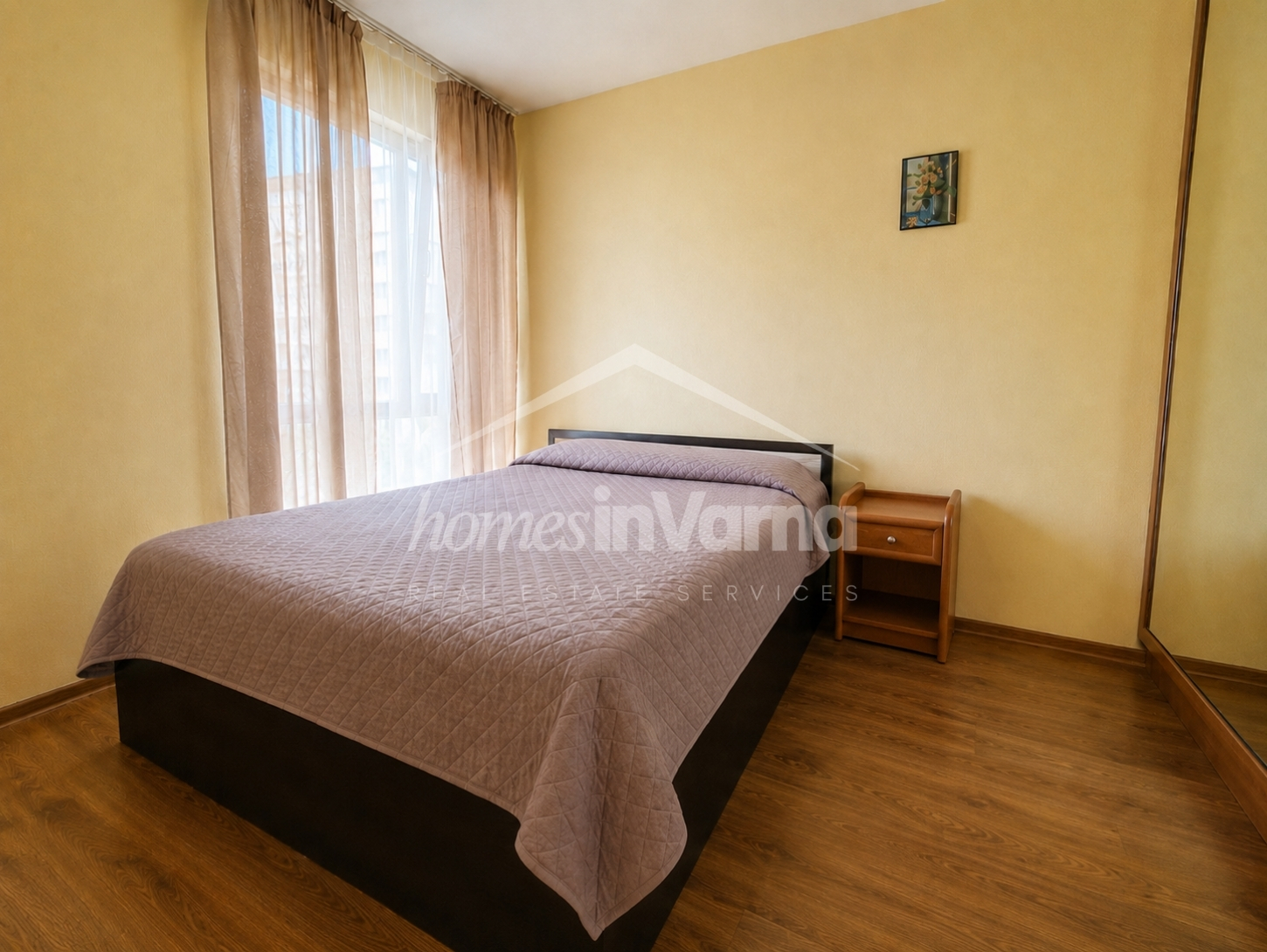 Тристаен апартамент, Варна, Акт 16, обзаведен
